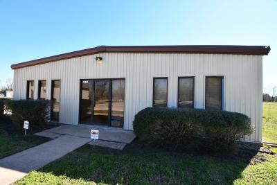 6.15 Acres / 4631 11th St.