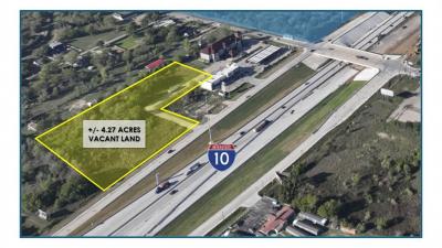 4.27 Acres / 35099 I-10