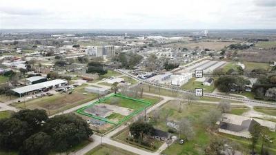 0.64 Acres/ 4206 2nd 1/2 Street